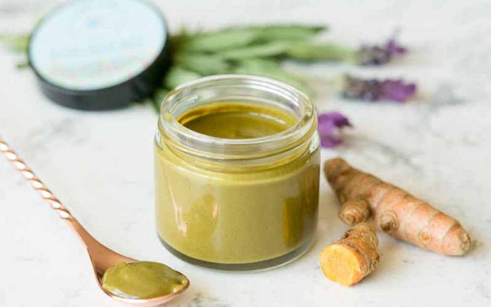 Mặt nạ nghệ, mật ong và trà xanh ngừa mụn