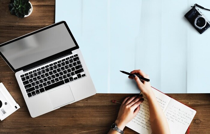 Mẫu email phản hồi khách hàng khiếu nại