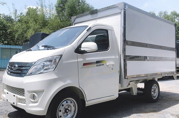 Mẫu xe Mitsubishi 990kg
