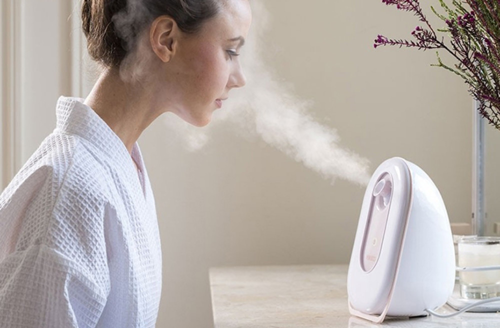 Máy xông hơi mặt giúp đào thải độc tốt và các chất cần bã tốt hơn