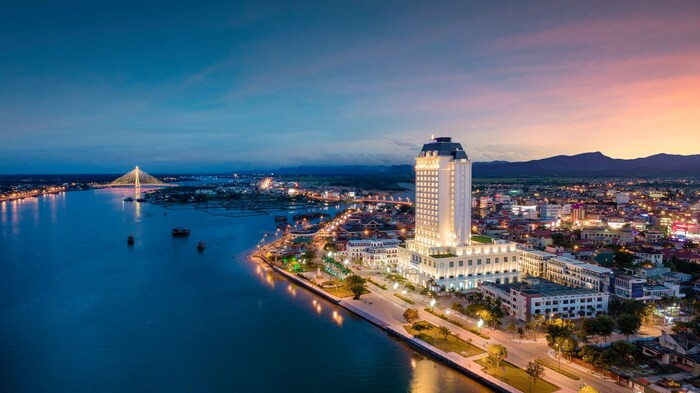 Melia Vinpearl Quảng Bình – Đẳng cấp và đầy phong cách giữa trung tâm đô thị sôi động
