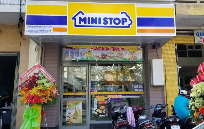 Ministop là chuỗi cửa hàng tiện lợi của Nhật Bản