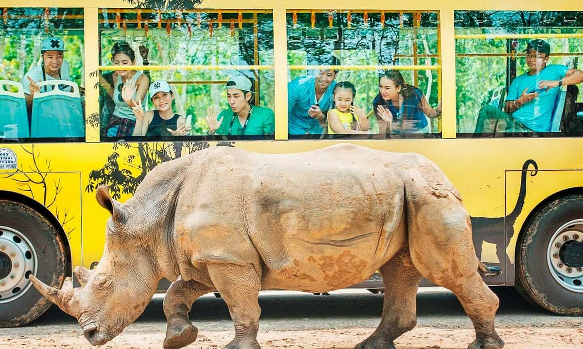 Mô hình &quot;Nhốt người thả thú&quot; tại Vinpearl Safari
