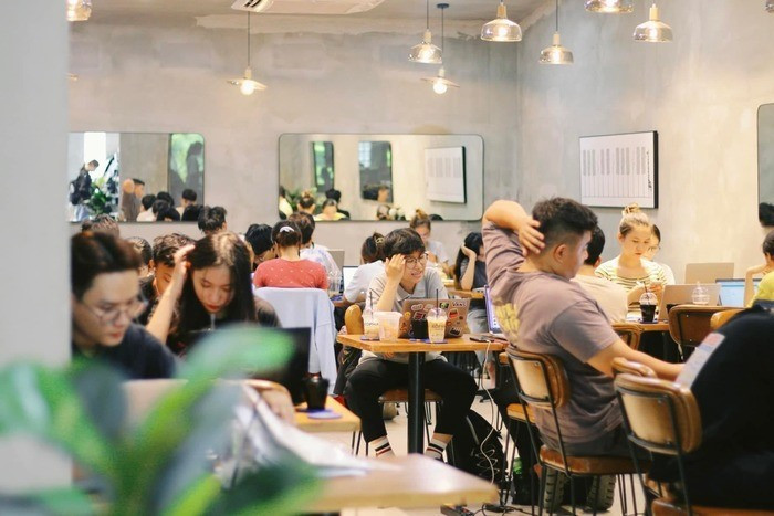 Mở quán trà sữa cần bao nhiêu vốn? Cẩm nang mới nhất 2024