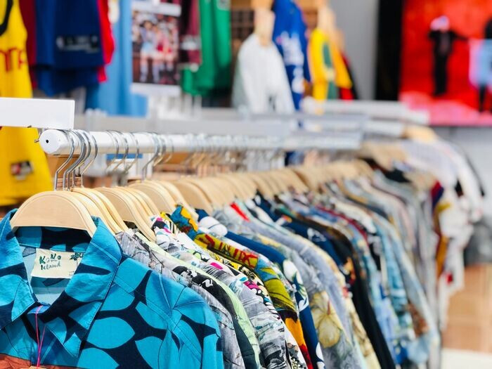 Mở shop quần áo với 20 triệu bán hàng đồng giá