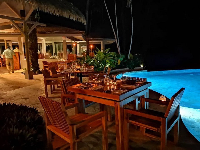 Món ăn đa dạng tại Arenas Del Mar Resort