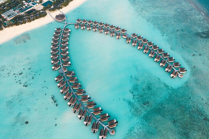 Tận hưởng kỳ nghỉ ‘chanh sả’ tại Movenpick Resort Kuredhivaru Maldives – Địa điểm nghỉ dưỡng nổi trên mặt nước độc đáo