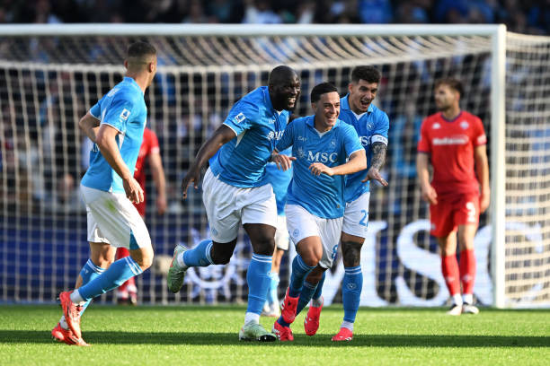 Napoli 2-1 Fiorentina: Lukaku tỏa sáng; Ngả mũ trước De Gea