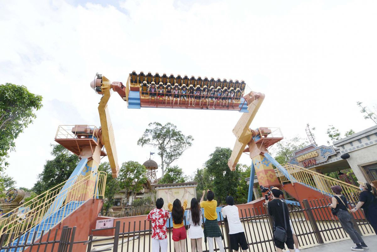 Nemesis Báo Thù - VinWonders Phú Quốc