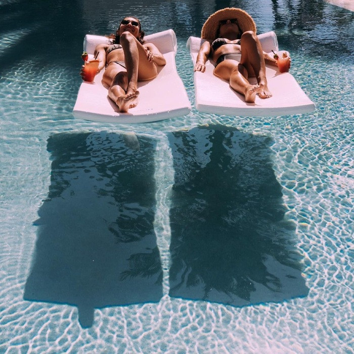 Ngoại thất hiện đại của Fontainebleau Miami Beach
