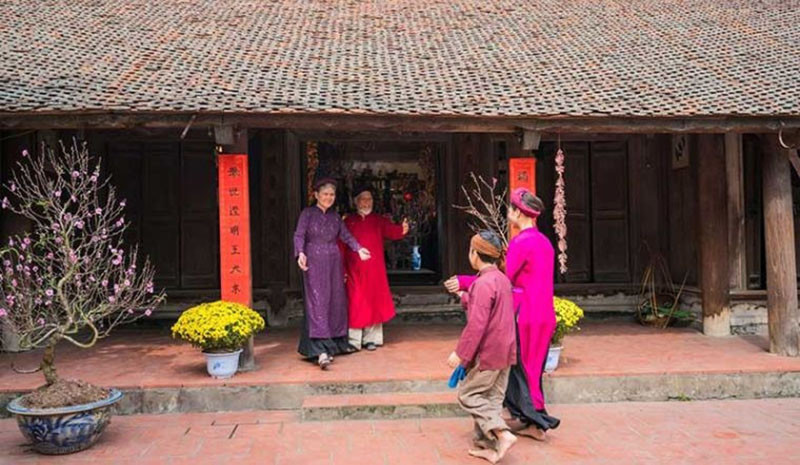 Nguyên tắc chọn tuổi xông đất