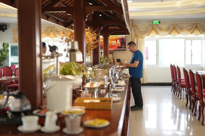 Nhà hàng khách sạn Pleiku &amp; EM