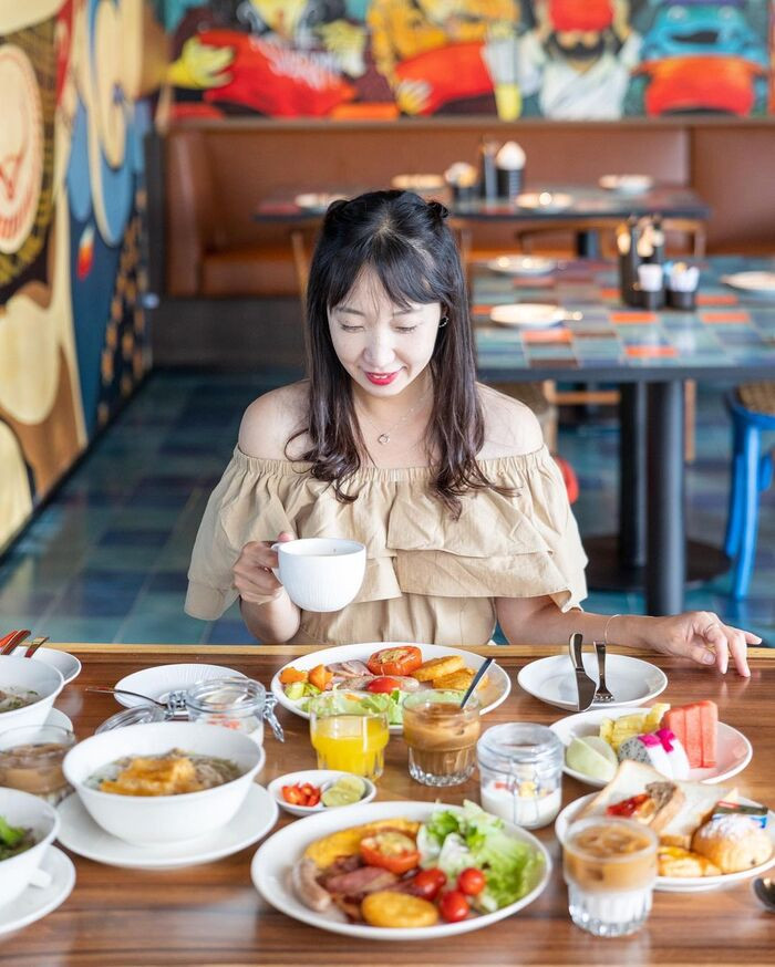 Nhà hàng Oul Bowl tại Citadines Marina Hạ Long