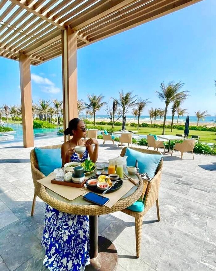 Nhà hàng phục vụ nhiều món ăn ngon tại Maia Resort