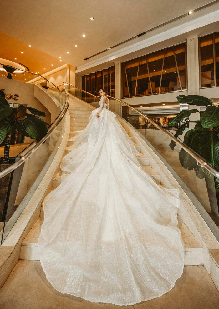 Nhà hàng tại Eastin Grand Hotel Saigon