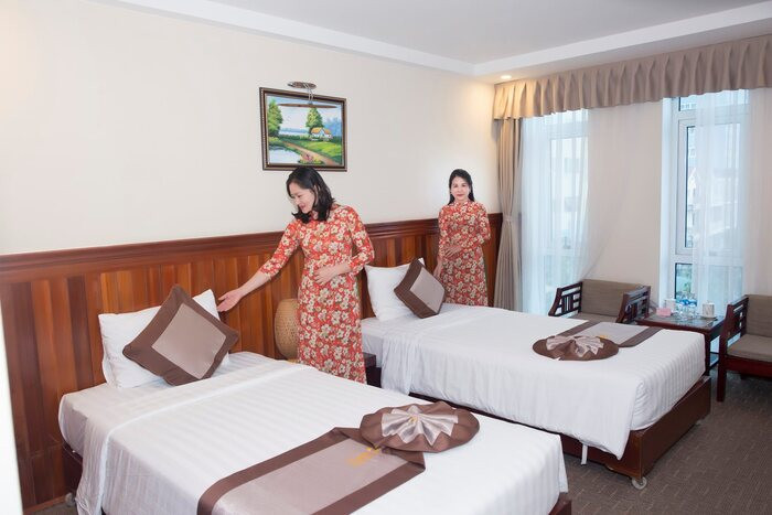 Nhà hàng tại Khách sạn Vinh Plaza