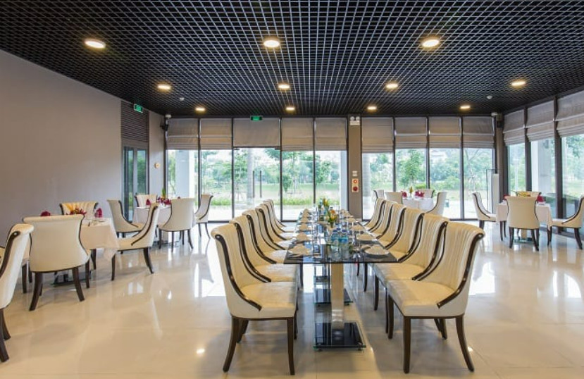 Nhà hàng Xanh Villas