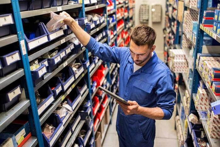 Những tính năng quản lý cửa hàng phụ tùng ô tô xe máy