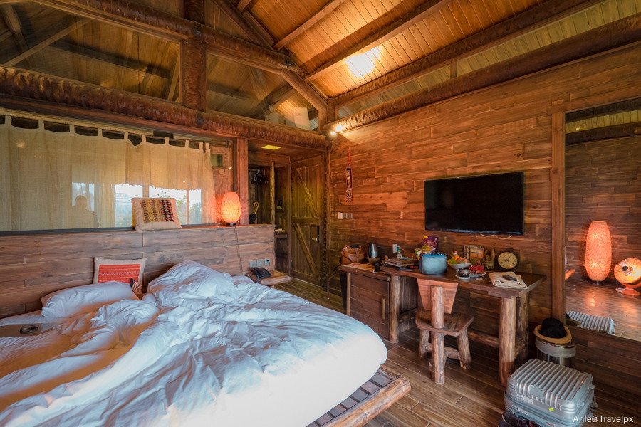 Nội thất ấm áp trong Bungalow
