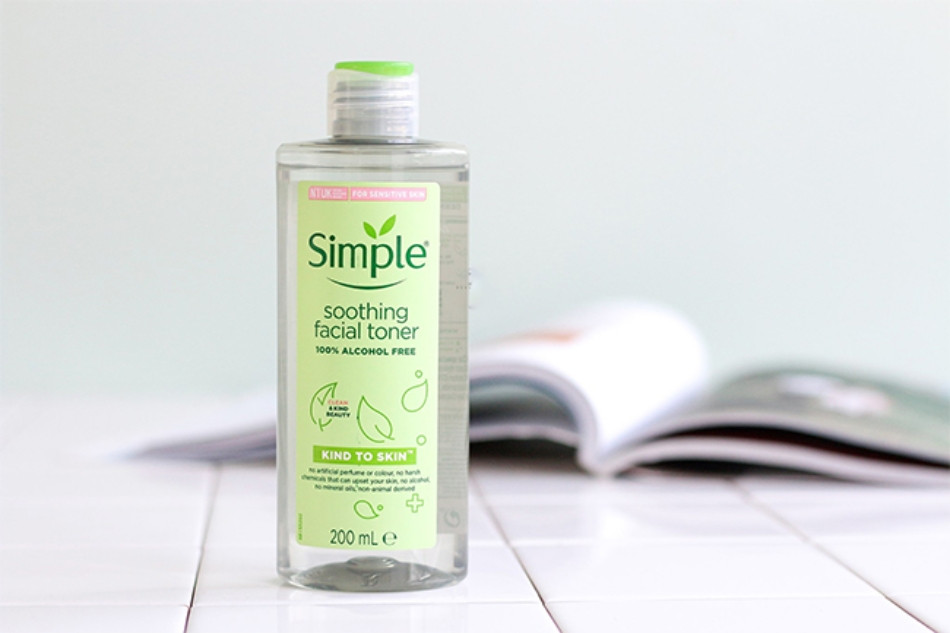 Nước hoa hồng Simple Kind To Skin