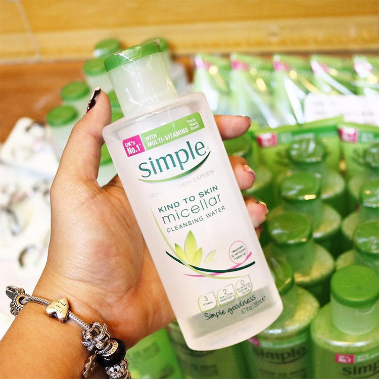 Nước Tẩy Trang Simple