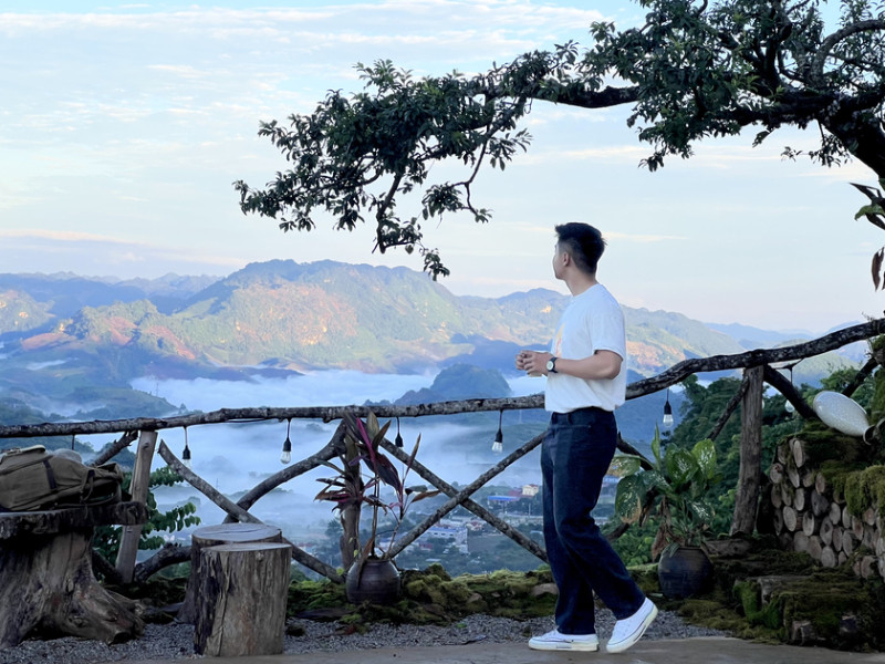 Outfit săn mây Mộc Châu
