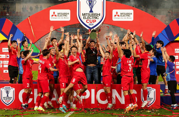 Vô địch AFF Cup, ĐT Việt Nam chia 40 tỷ đồng thế nào?