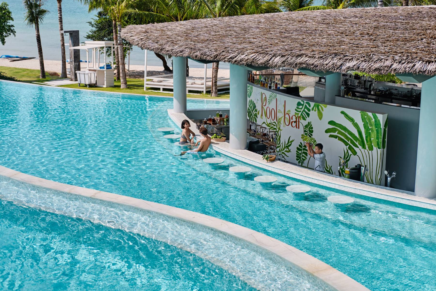 Pool Bar