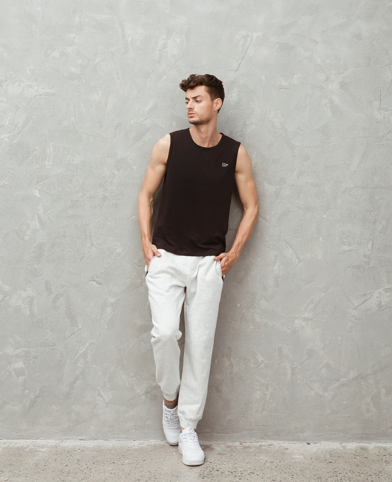 Quần jogger nỉ cho ngày lạnh