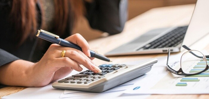 Quản lý công nợ cửa hàng phụ tùng ô tô