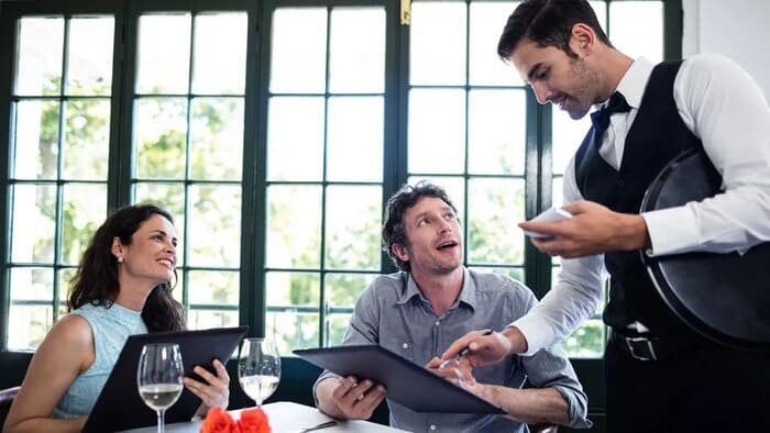 Quy trình phục vụ Alacarte gồm 5 bước