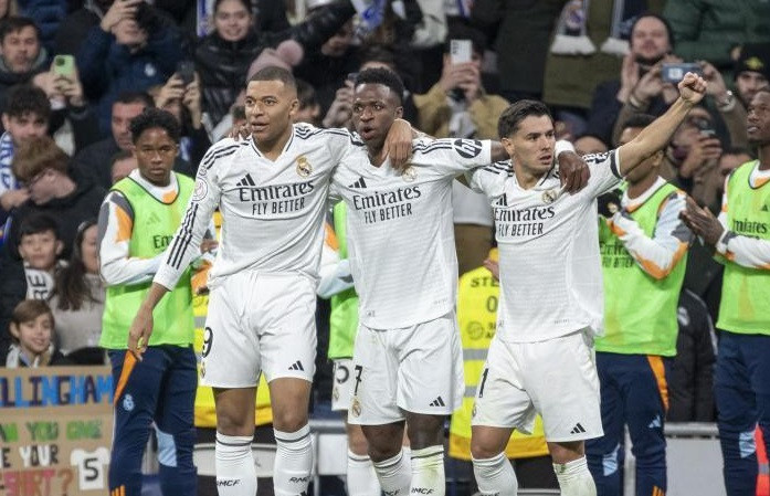 Real Madrid khẳng định sức mạnh trước Celta Vigo