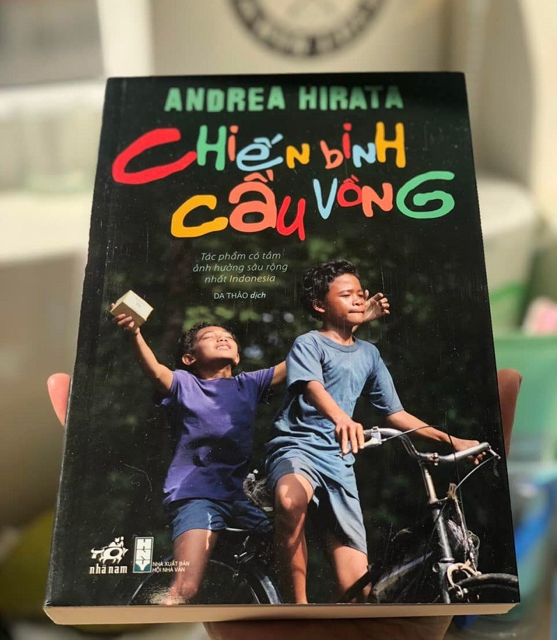 Review sách Chiến binh cầu vồng – Andrea Hirata