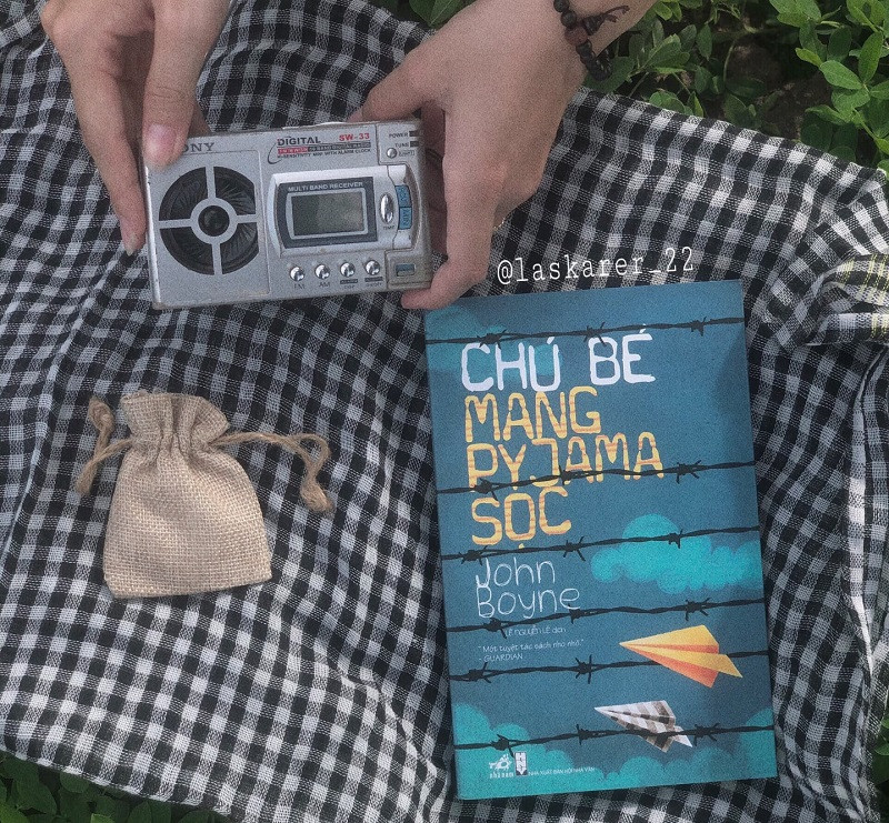 Review sách Chú bé mang Pyjama sọc của Trâm