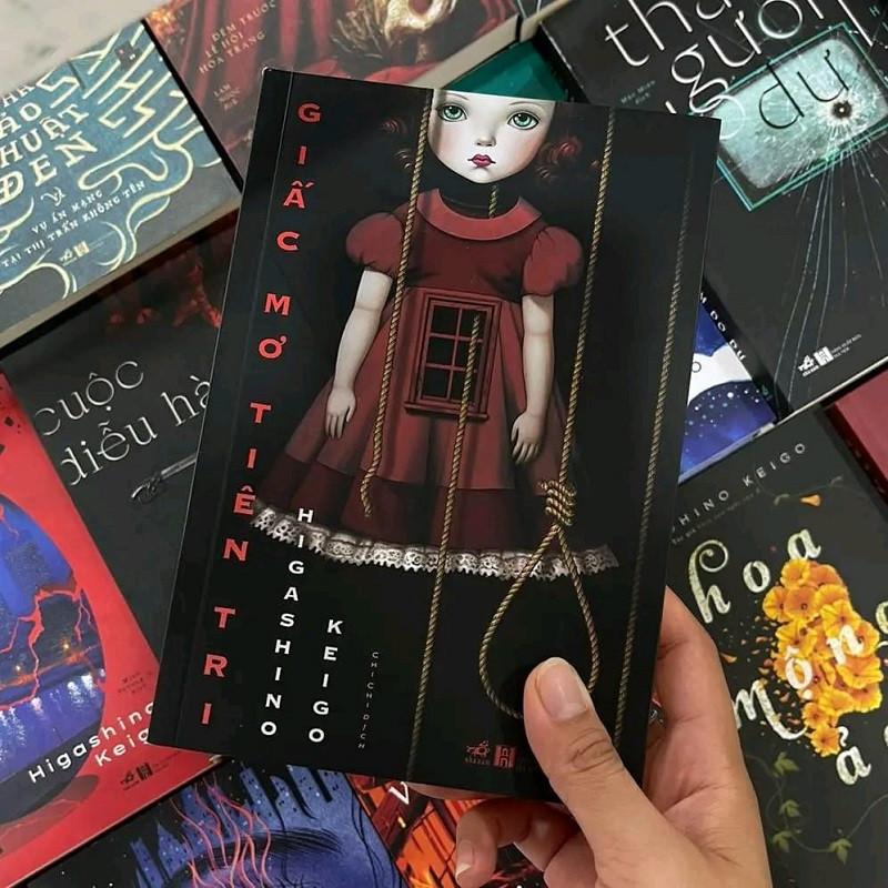 Review sách Giấc mơ tiên tri – Higashino Keigo