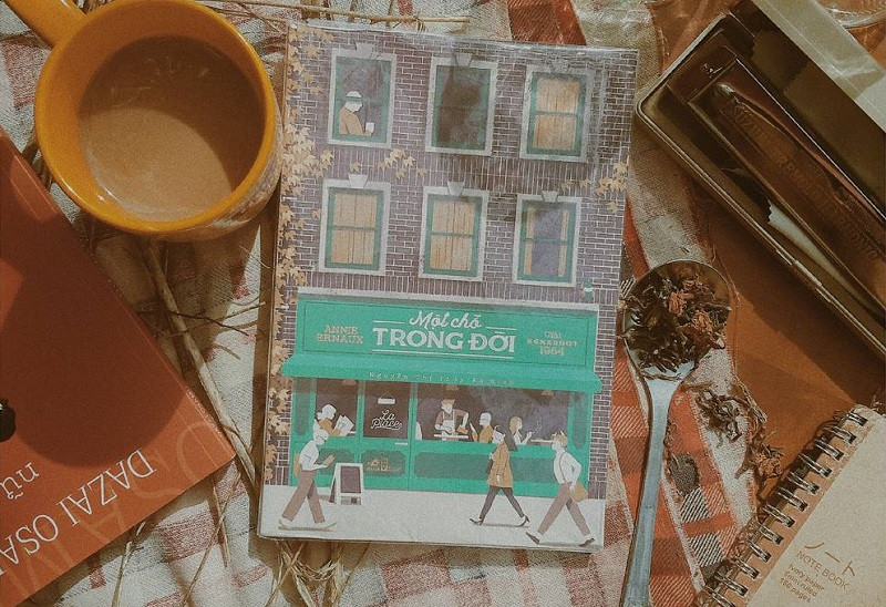 Review sách Một chỗ trong đời của Tachiyomi