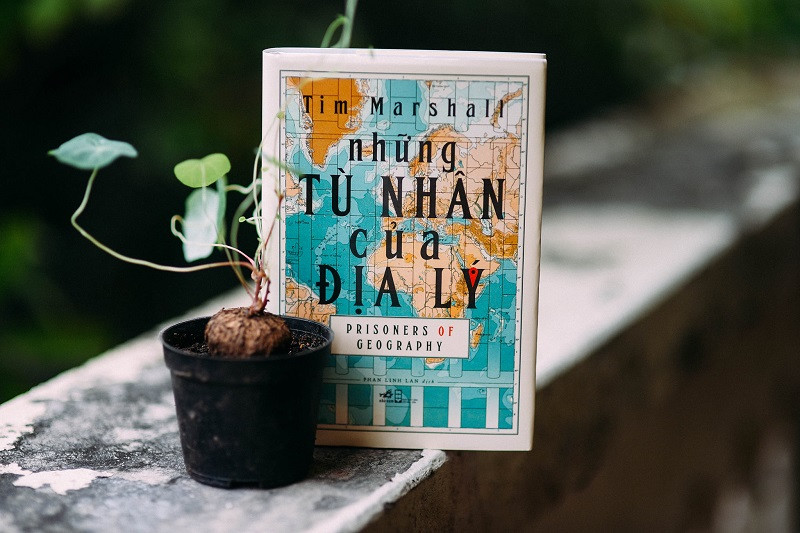 Review sách Những tù nhân của địa lý – Tim Marshall