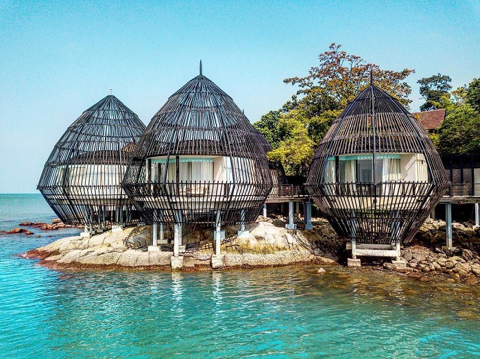 Ritz Carlton Langkawi, thiên đường có cả view rừng vàng biển bạc ở Malaysia