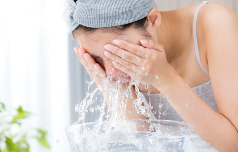 Áp dụng 10 cách chăm sóc da của người Hàn để có làn da căng bóng