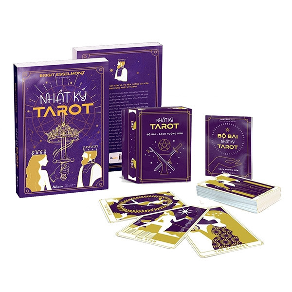 Sách và bộ bài Tarot
