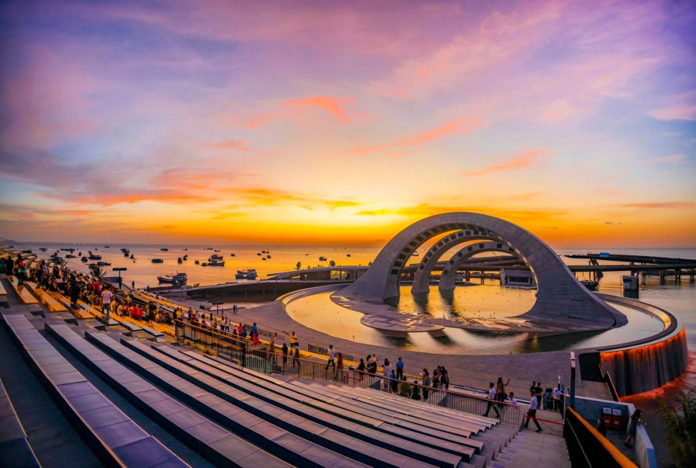 Sân khấu Kiss Of The Sea