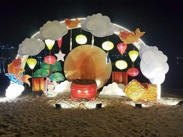 Sân khấu ngoài trời tại biển
