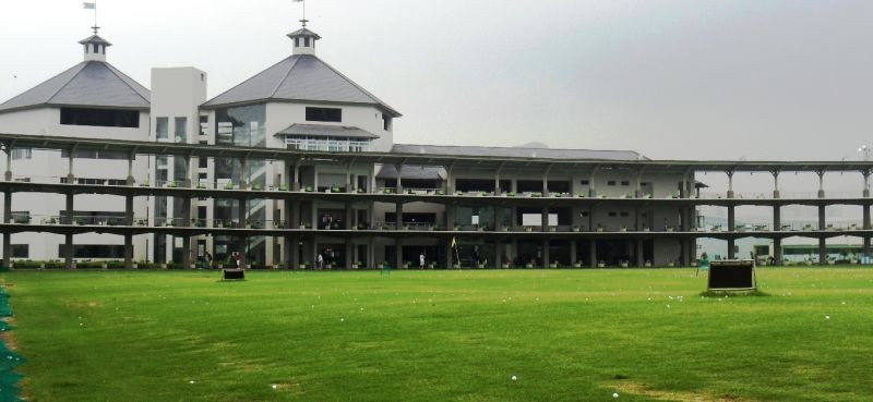 Sân tập golf Phương Đông