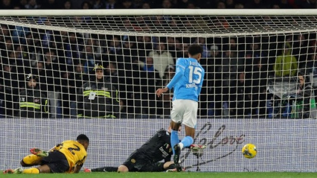 Napoli 1-1 Inter Milan: Siêu dự bị của Conte; Nóng bỏng cuộc đua vô địch Serie A