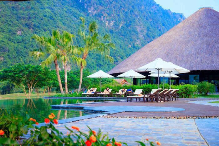 Dạo bước giữa khung cảnh làng quê thu nhỏ tại Serena Resort Kim Bôi thanh bình, an yên