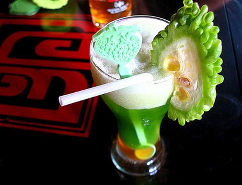 Sinh tố mướp đắng, cam