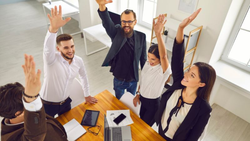 Những Câu Slogan Teamwork Độc Đáo Gắn Kết Tinh Thần Đồng Đội