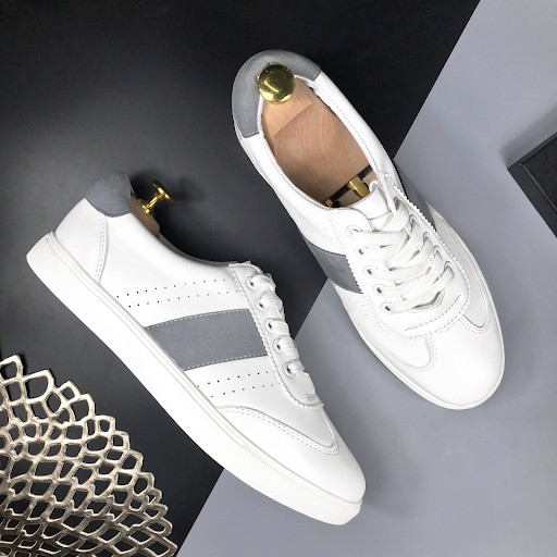 Sneaker basic nam
