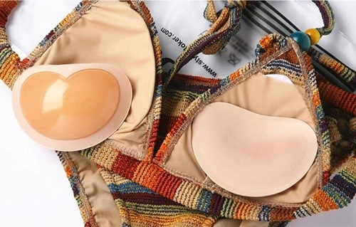 Sử dụng miếng dán ngực để vòng 1 đầy đặn hơn