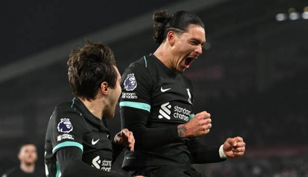 Sự khác biệt giúp Liverpool giành lợi thế trong cuộc đua vô địch Ngoại hạng Anh